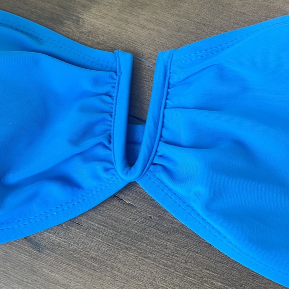 Old Navy Women’s bikini set - Picture 3 of 5